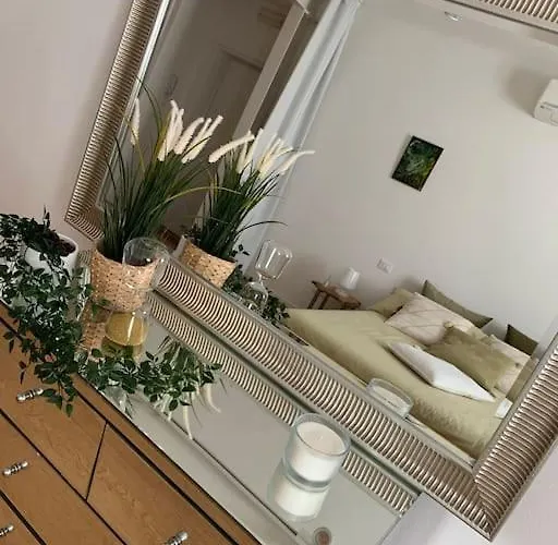 Interno4home: In Centro Storico Con Posto Auto Διαμέρισμα Φεράρα