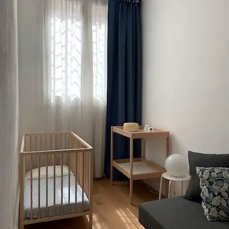 Interno4home: In Centro Storico Con Posto Auto * Φεράρα