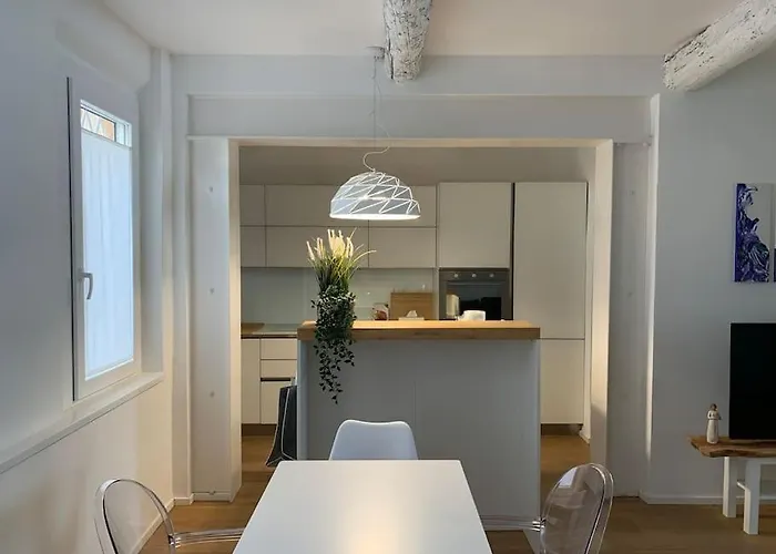 Apartment Interno4home: In Centro Storico Con Posto Auto *