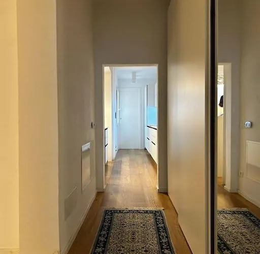 Interno4home: In Centro Storico Con Posto Auto *