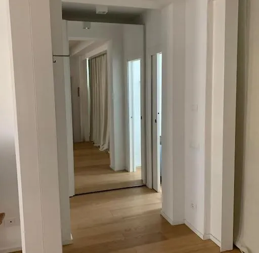 Interno4home: In Centro Storico Con Posto Auto Апартаменты *